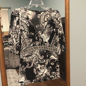 BCBG Max Azria Black/White Jersey Knit Empire Top